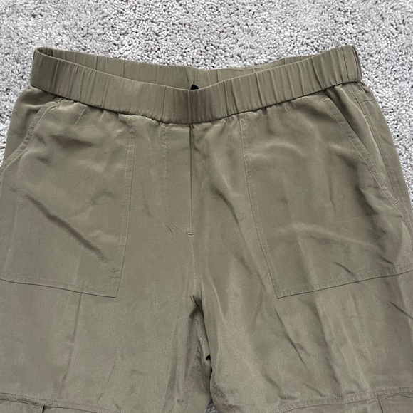 Theory silk cargo pants, size medium WORN ONCE and dry cleaned - Picture 3 of 11